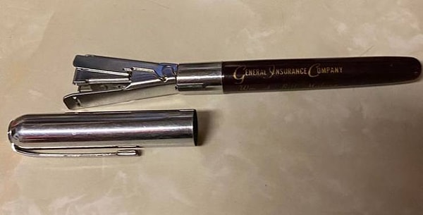 3. Степлер в формате старой чернильной ручки