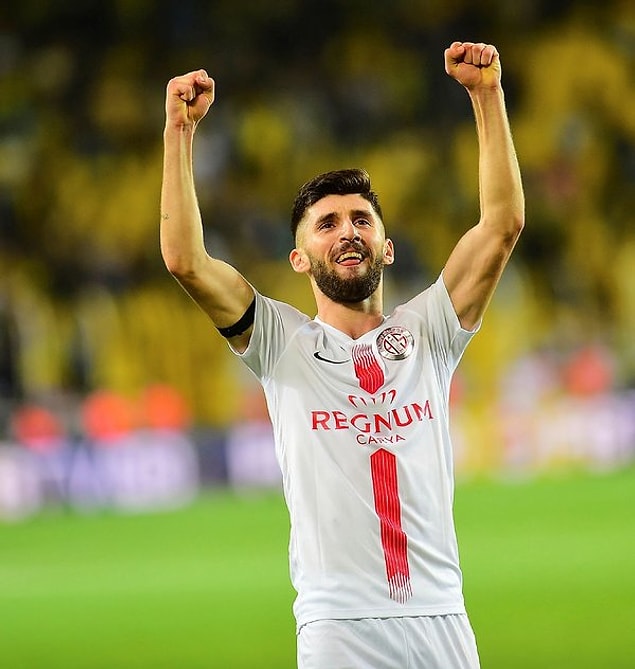 12. Doğukan Sinik➡️ Fenerbahçe