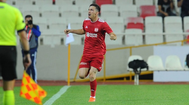 Mert Hakan Yandaş