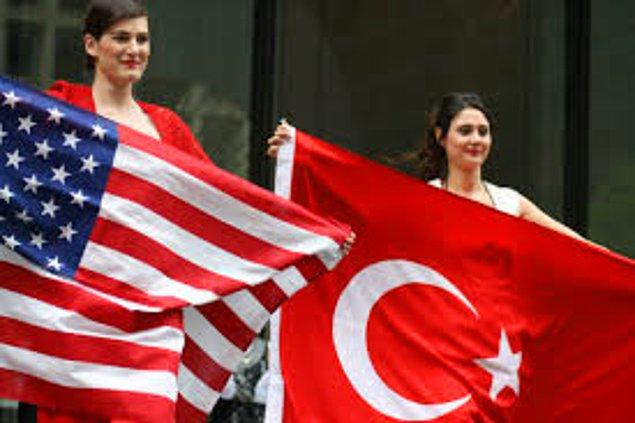 Türkler ile karşılaşmış Amerikalıların bakış açısının da oldukça olumlu olduğunu söylüyor.