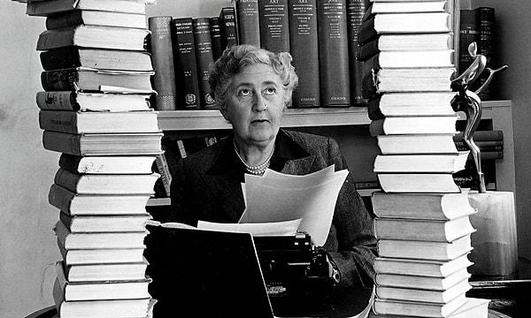 6. Agatha Christie (1890-1976)