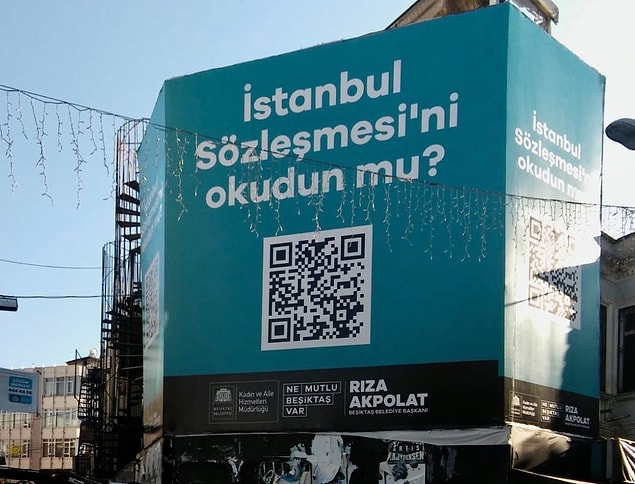 Telefonlarından sözleşmeyi okuyabilecek
