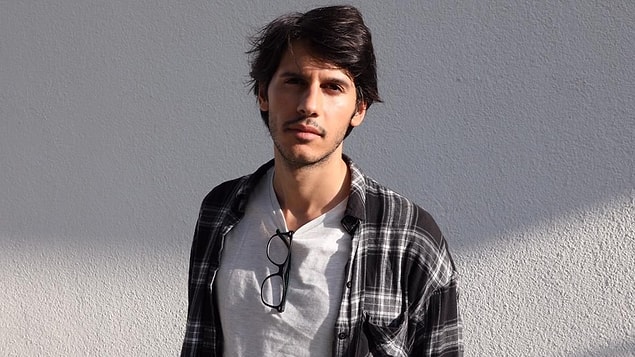 8. Can Ozan aynı zamanda ses mühendisi.