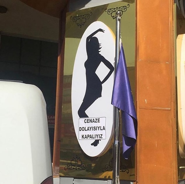 2. Sanki cenaze değil bu ya.