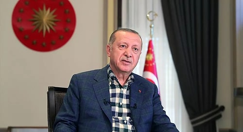 Canlı Yayında Prompter Kazası Yaşayan Erdoğan: 'Geri Al, Geri Al'