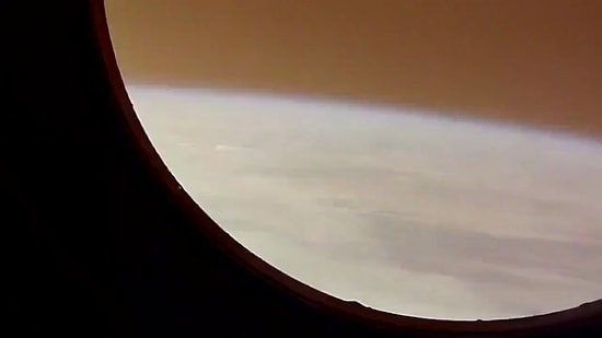 Uluslararası Uzay İstasyonu'nundan Dünya'ya Dönen Astronotun Atmosfere Girerken Kaydettiği Görüntüler