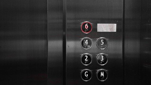 5. Herkesin çok iyi bildiği ama panik anında dikkat etmediği şeylerden biri de asansör kullanımıdır. Asla asansörü kullanmayın. Merdivenlerden inerek binayı olabildiğince çabuk terk edin.