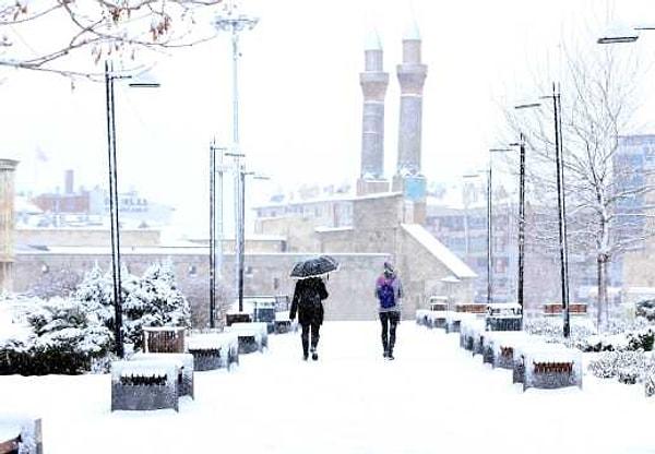 2. Sivas'ta meşhur olan bir diğer şey de soğuğudur.
