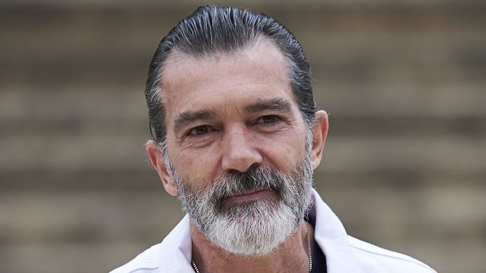 Антонио Бандерас, которому сегодня исполнилось 60, заявил, что у него коронавирус