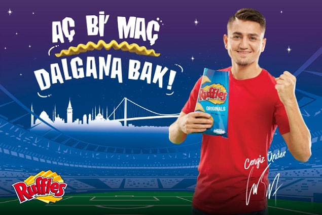 Şampiyonlar Ligi heyecanı kaldığı yerden devam ediyor, futbolseverler bu keyfi Ruffles’la birlikte evlerinde yaşıyor!