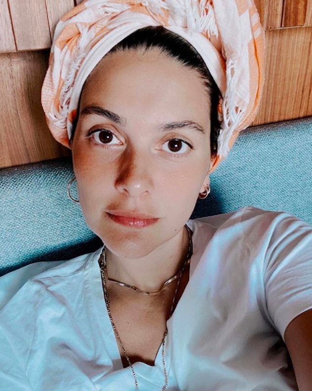 Bergüzar Korel'i ve onun ne kadar iyiliksever olduğunu bilmeyeniniz yoktur.
