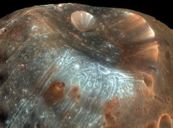 Stickney krateri, Phobos;