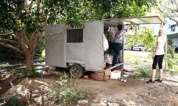 13. Karavanı her zaman gölgelik yerlere park edin.