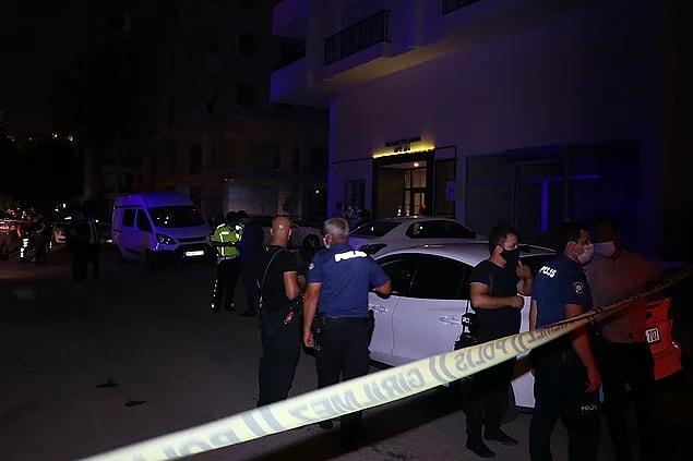 4. Hatay Vali Yardımcısı Tolga Polat'ın erkek kardeşi ve annesini öldürmesi...