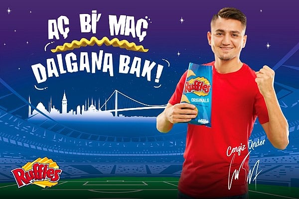 Şampiyonlar Ligi heyecanı kaldığı yerden devam ediyor, futbolseverler bu keyfi Ruffles’la birlikte evlerinde yaşıyor!