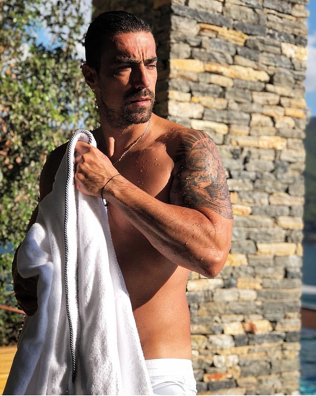 İbrahim Çelikkol