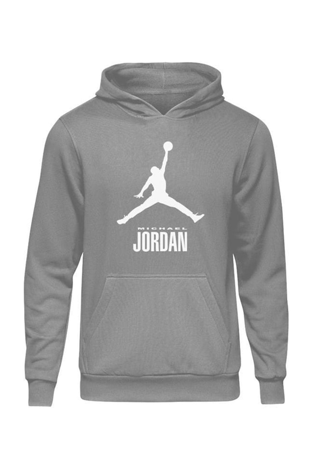 13. Neticede Jordan'a da sadece erkekler hayran değil. Bir kızın üzerinde de son derece cool duracak bir parça bence.