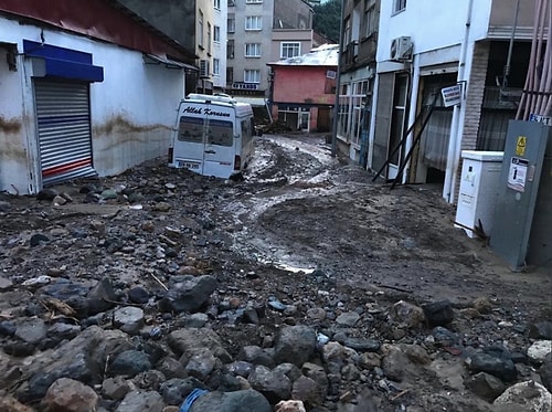 Doğal Afet mi Yoksa İnsan Eliyle Yaratılmış Felaket mi? Giresun'daki Hatalı Şehirleşmeyle İlgili Hak Verilecek Yorumlar