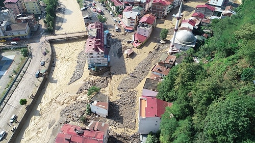 Giresun'da Sel Felaketinin Yarattığı Yıkım Objektiflere Yansıdı ????