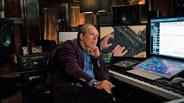 15. Sinemada birçok baş yapıtın müziklerini besteleyen Hans Zimmer'ın müzik eğitimi çocukken aldığı piyano dersleriyle sınırlıdır.