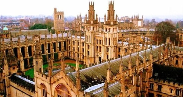 5. Оксфордский университет старше империи Ацтеков