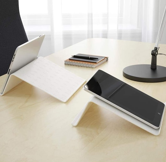 17. Bilgisayar ve tablet başındaki çocuklarımızın duruş bozukluğunu engellemek için şöyle bir yükseltici iş görür.