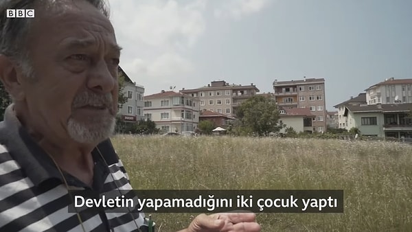 7.4 büyüklüğündeki depremde 18 binden fazla vatandaşımız hayatını kaybetti.