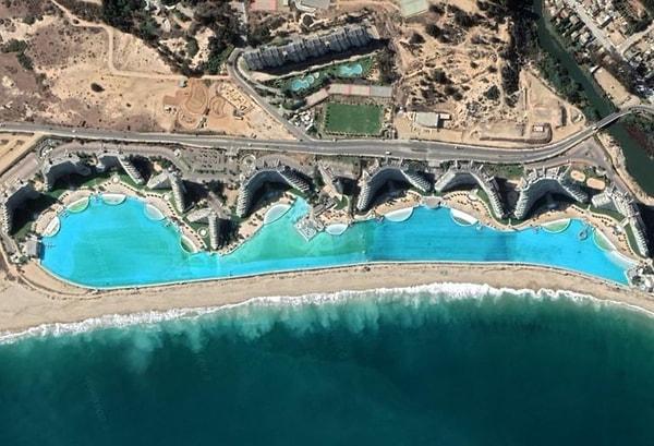 9. Şili, San Alfonso del Mar'daki dünyanın en büyük yüzme havuzu.