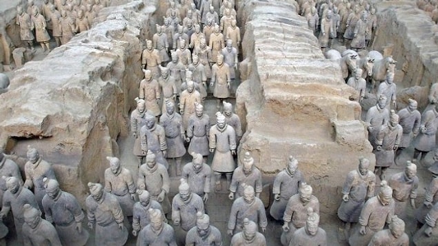 9. Terra Cotta Askerleri