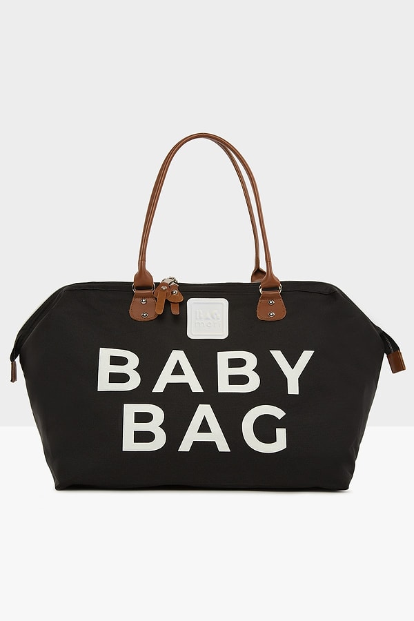 5. Güzel çantalarla gezmek annelerin de hakkı. Klasik bebek bakım çantalarından bıkmış olanlar için güzel bir alternatif.