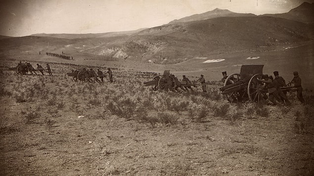 Bir yıl hazırlığın ardından 26 Ağustos 1922'de Büyük Taarruz başladı