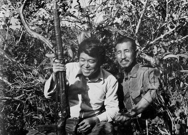 1945 yılından beri saklanmalarının ardından, 1949'da Akatsu ekipten ayrılıp Filipin güçlerine teslim oldu.
