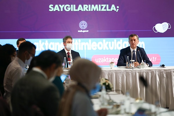 Bakan Selçuk, sendikanın 176 okul açıklaması için 'istismar zemini' yorumunu yapmıştı.