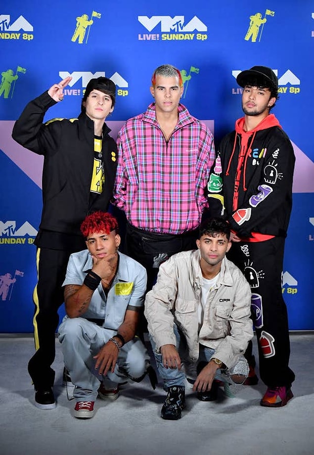 18. CNCO