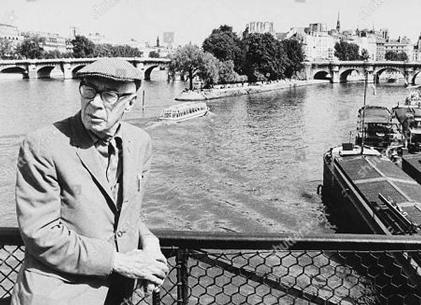 1930 ile 1939 yılları arasında Paris’te yaşıyor Henry Miller.