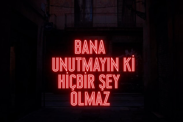 10. Mensup olduğu herhangi bir grup, cemiyet ya da kitlenin gücü sayesinde BİZE Bİ ŞEY OLMAZ diyen insan tabii ki CAHİLDİR!