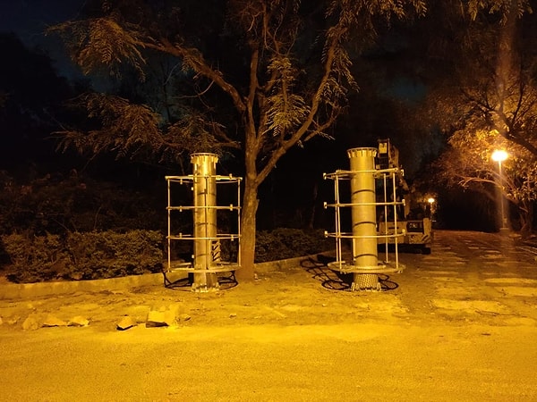 6. «Это поставили в моём университетском городке. Не видел такого раньше»