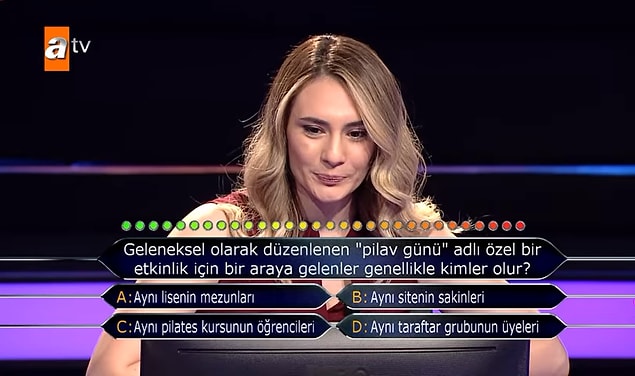 4. Pilates kursu öğrencileri ve pilav aynı cümlede bi' garip oluyor sanki...