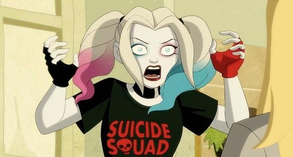 Harley Quinn esasında başarılı bir stajyer psikiyatrist idi. Ta ki Joker'e aşık olana kadar...