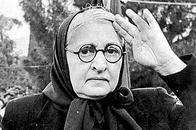 10. Halide Edip Adıvar (1884-1964)