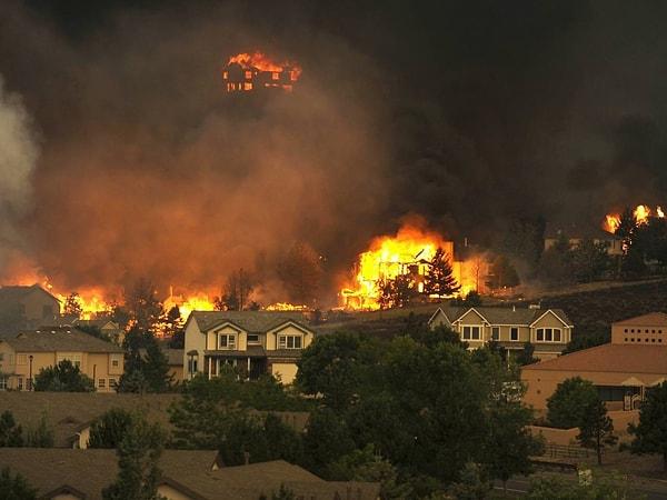 12. Küresel ısınmayla gelen yangın, Colorado.