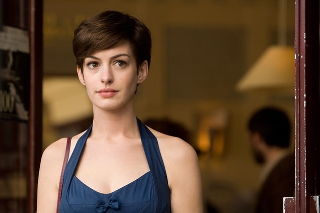 8. Anne Hathaway, Doug Liman’ın yöneteceği Lockdown filminde rol alabilir. Senaryosunu Peaky Blinders’ın yaratıcısı Steven Knight’ın yazdığı filmin çekimlerine bu ayın sonunda başlanması planlanıyor.