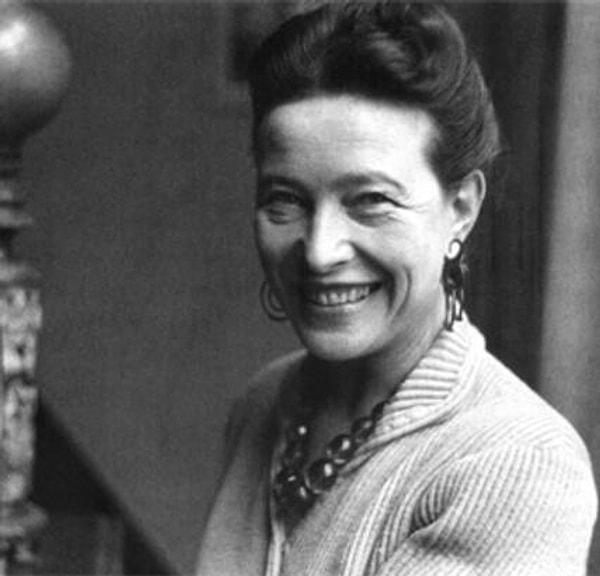 Simone de Beauvoir, 1908 yılında Fransa'da doğmuştur.
