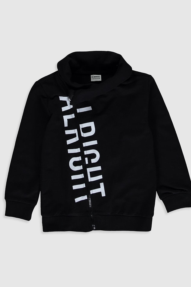 11. Haki rengi de bulunan cool sweatshirt'ün 14 yaşa kadar bedeni mevcut ve fiyatı şu anda indirimde 39 TL!