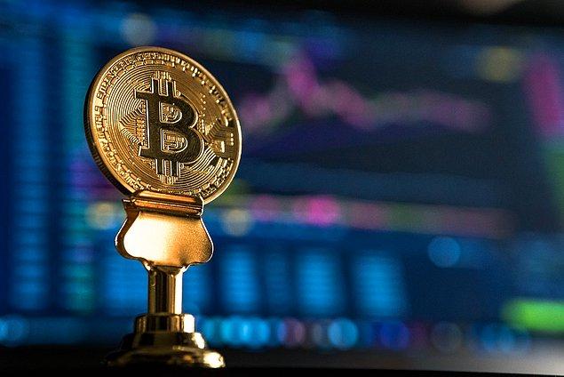 Prudential Securities'in eski genel müdürü ise bu durumun bitcoin'in kabulü ve yatırımı için bir dönüm noktası olduğunu söyledi.