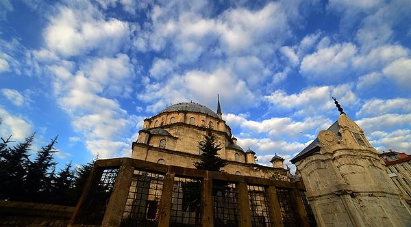 Son icraatımız Yozgat Çapanoğlu Camii'nden geliyor bu kez.