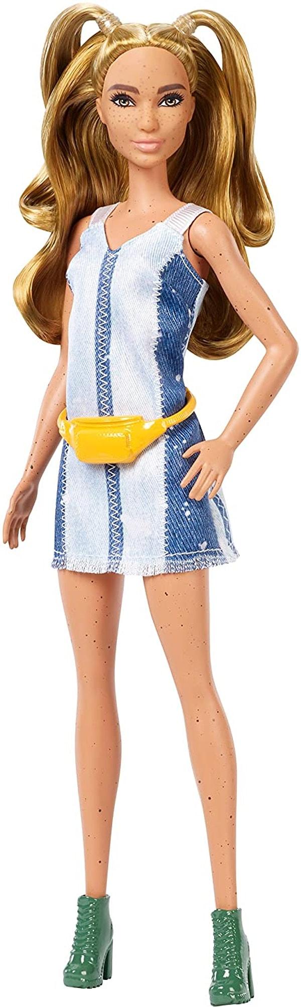 15. Barbie büyüleyici parti bebekleri de Amazon Prime ile indirimli!