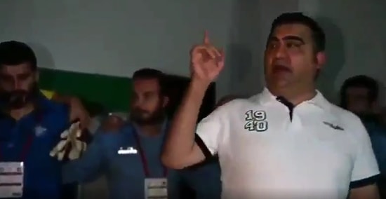 Ümit Özat'tan Soyunma Odasında Galibiyet Getiren Konuşma: Atatürk'ten Örnek Verdi Karşılaşmayı 3-1 Kazandı