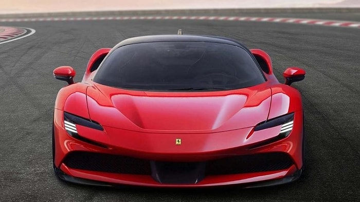 Türkiye'nin En Pahalısı Ferrari SF90 Stradale'in Sadece Vergisiyle Türkiye'de Neler Alınabildiğini Öğrenince Çok Şaşıracaksınız