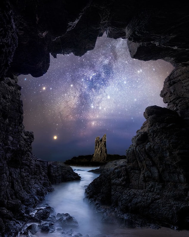 7. 'Galactic Portal' - Marcin Zajac
